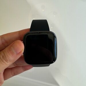 Fitbit Versa 2